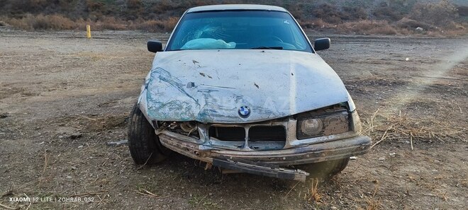BMW 318 1995, 400,000 km - 1.8 л - Sabirabad