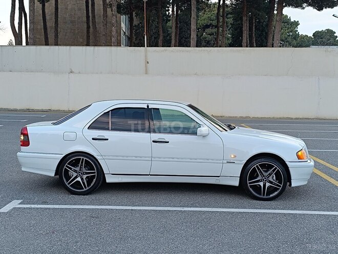 Mercedes C 240 1999, 295,999 km - 2.4 l - Sumqayıt