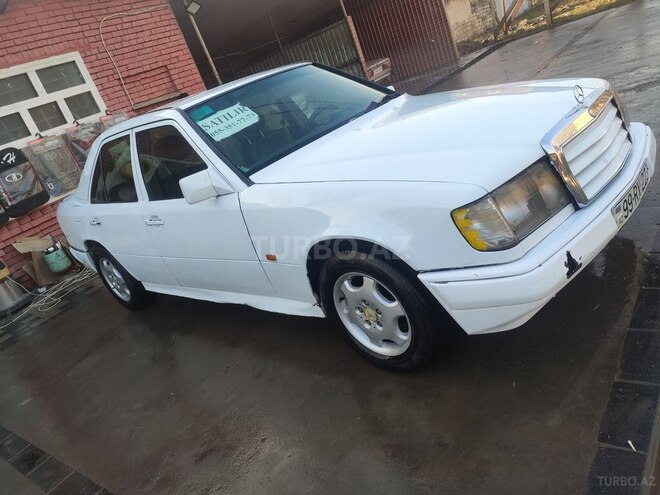 Mercedes E 220 1989, 450,000 km - 2.2 л - Cəlilabad