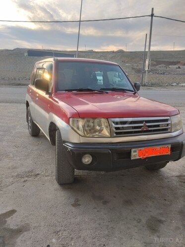Mitsubishi Pajero io 1999, 100,000 km - 1.8 l - Bakı
