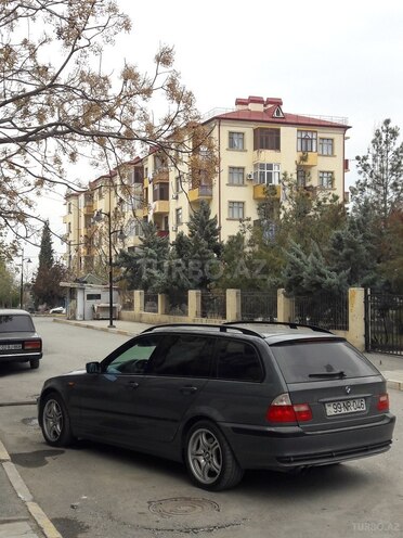 BMW 320 2002, 437,000 km - 2.2 l - Yevlax