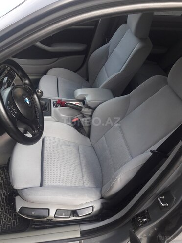 BMW 320 2002, 437,000 km - 2.2 l - Yevlax