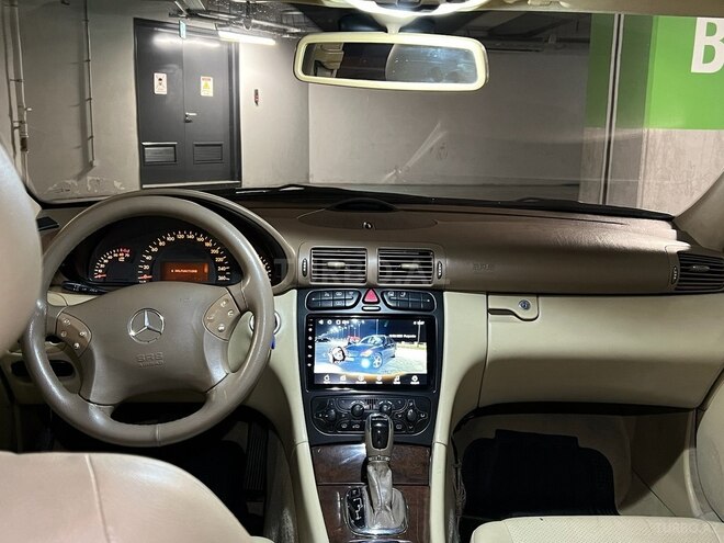 Mercedes C 200 2003, 323,500 km - 2.0 l - Bakı