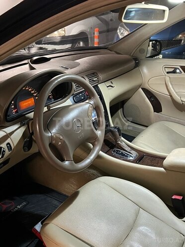 Mercedes C 200 2003, 323,500 km - 2.0 l - Bakı