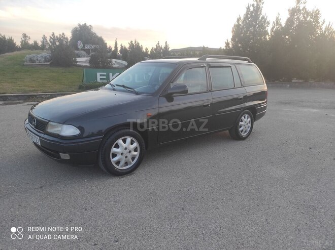 Opel Astra 1997, 374,758 km - 1.6 l - Bakı