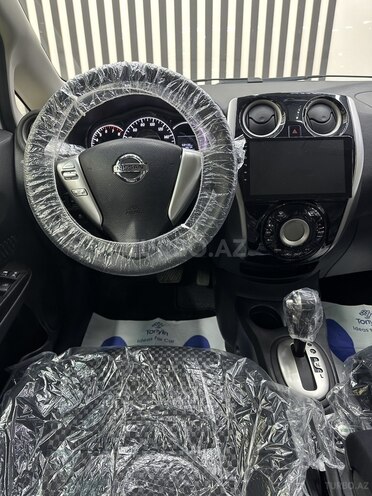 Nissan Note-8