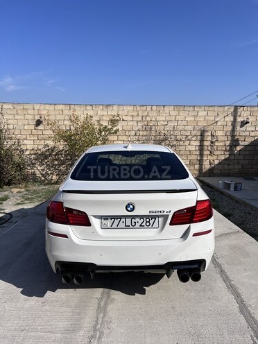 BMW 520 2013, 290,000 km - 2.0 l - Bakı
