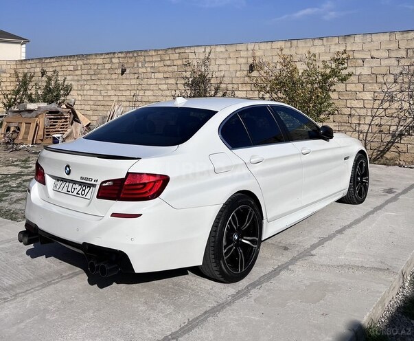 BMW 520 2013, 290,000 km - 2.0 l - Bakı