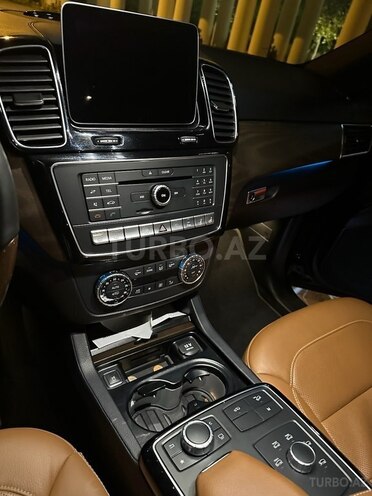 Mercedes  2018, 43,000 km - 3.0 л - Bakı