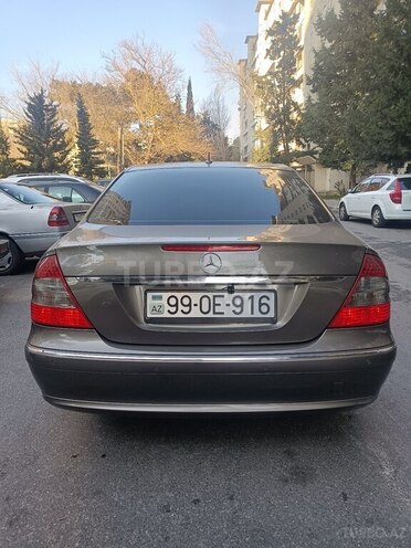 Mercedes E 220 2006, 252,400 km - 2.2 l - Bakı