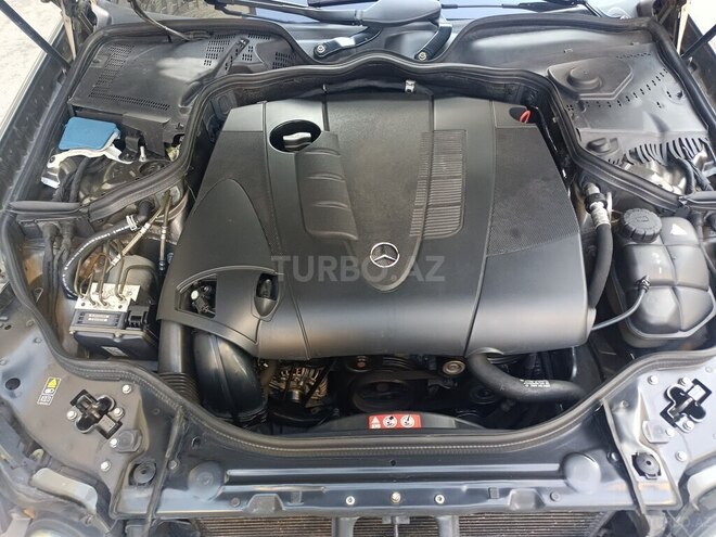 Mercedes E 220 2006, 252,400 km - 2.2 l - Bakı