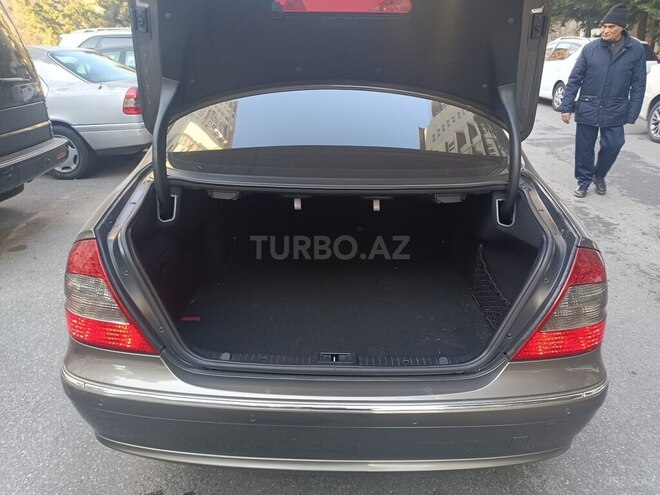 Mercedes E 220 2006, 252,400 km - 2.2 l - Bakı