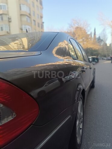 Mercedes E 220 2006, 252,400 km - 2.2 l - Bakı