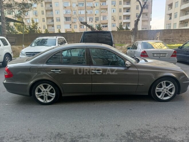 Mercedes E 220 2006, 252,400 km - 2.2 l - Bakı