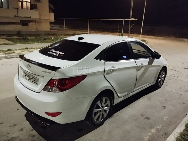 Hyundai Accent 2012, 261,169 km - 1.6 l - Şirvan