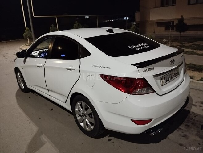 Hyundai Accent 2012, 261,169 km - 1.6 l - Şirvan