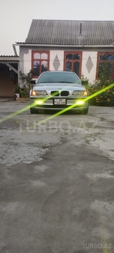 BMW 325 2000, 310,000 km - 2.5 l - Qusar