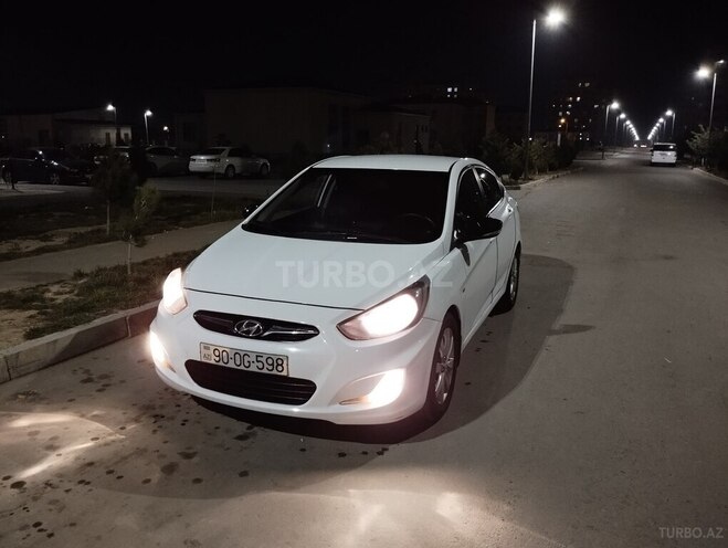 Hyundai Accent 2011, 260,000 km - 1.6 l - Şirvan