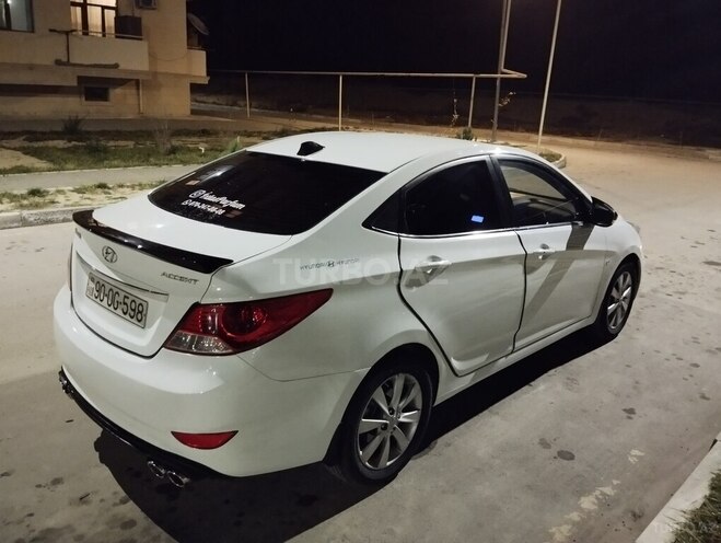 Hyundai Accent 2011, 260,000 km - 1.6 l - Şirvan