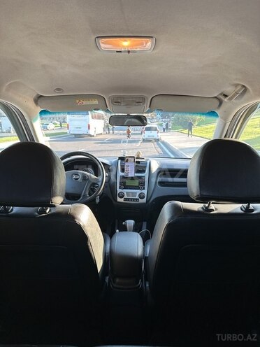 Kia Sportage 2009, 300,000 km - 2.0 l - Bakı