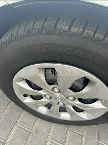 Hyundai Accent 2016, 94,000 km - 1.6 l - Zaqatala
