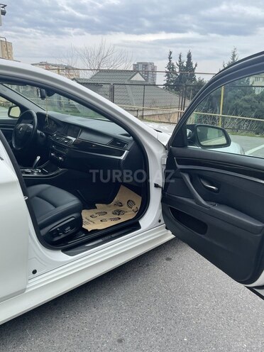 BMW 528 2014, 179,000 km - 2.0 l - Bakı