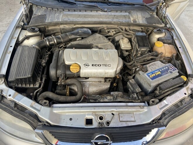 Opel Vectra 2000, 286,000 km - 1.8 л - Qazax