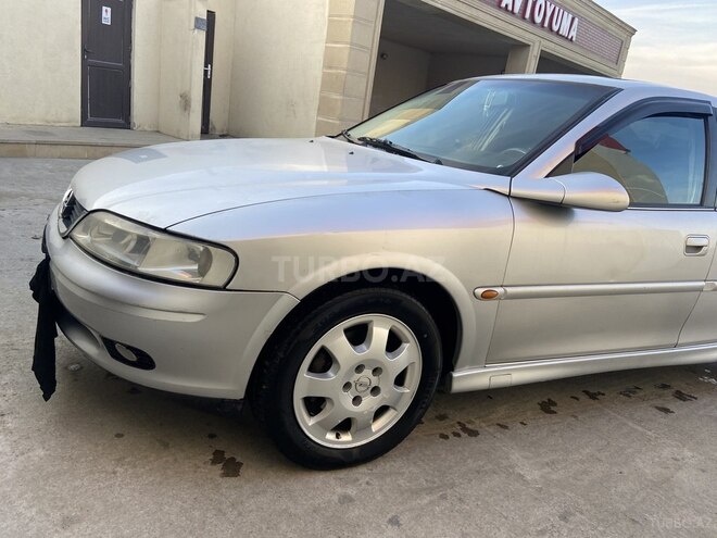 Opel Vectra 2000, 286,000 km - 1.8 л - Qazax