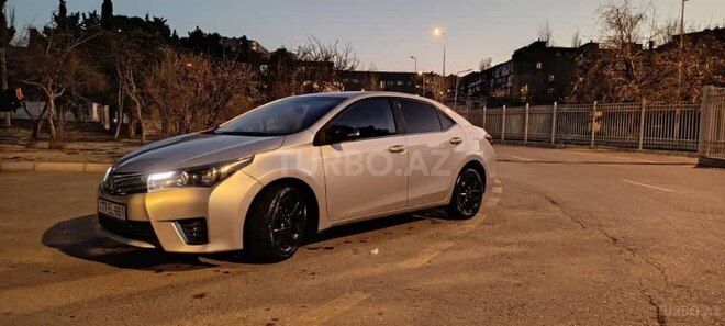 Toyota Corolla 2016, 158,000 km - 1.6 l - Bakı