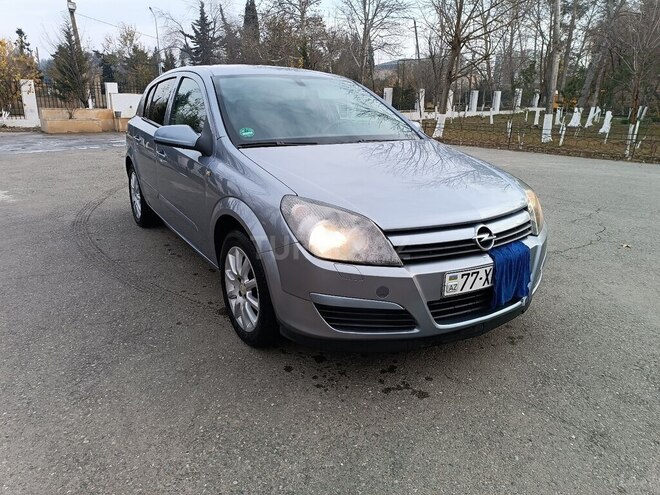 Opel Astra 2004, 189,000 km - 1.4 л - Bakı
