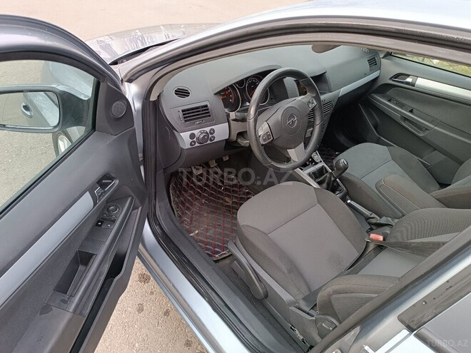 Opel Astra 2004, 189,000 km - 1.4 л - Bakı