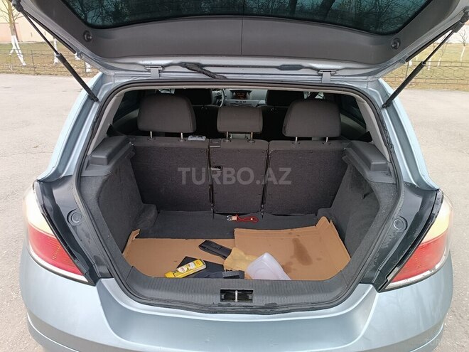 Opel Astra 2004, 189,000 km - 1.4 л - Bakı