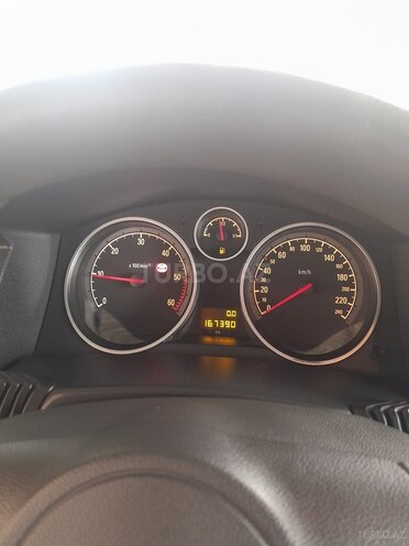 Opel Astra 2006, 167,393 km - 1.3 l - Biləsuvar