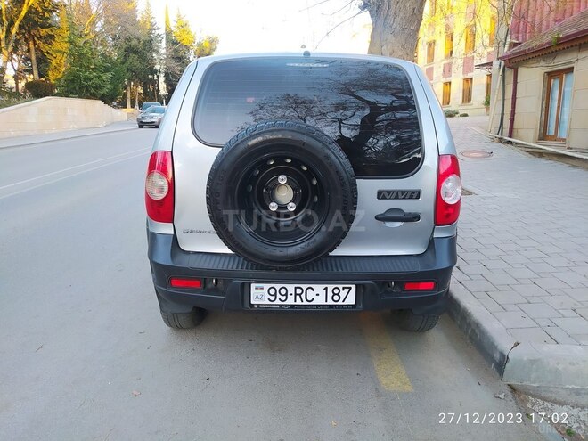Chevrolet Niva 2015, 232,000 km - 1.7 l - Şamaxı