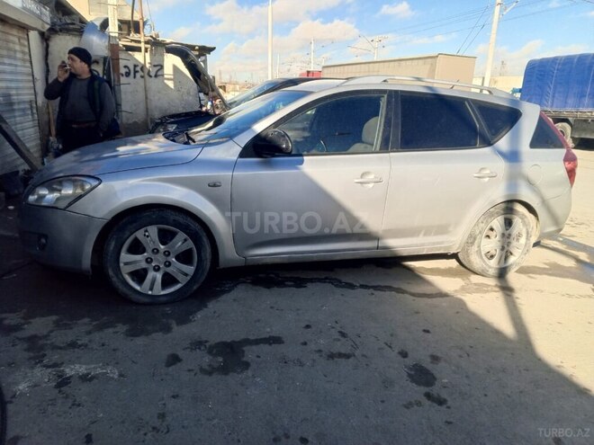 Kia Ceed 2008, 230,000 km - 1.6 л - Bakı