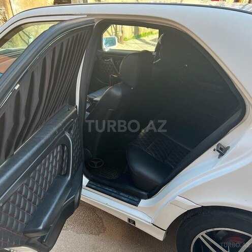 Mercedes C 220 1995, 333,000 km - 2.2 l - Bakı