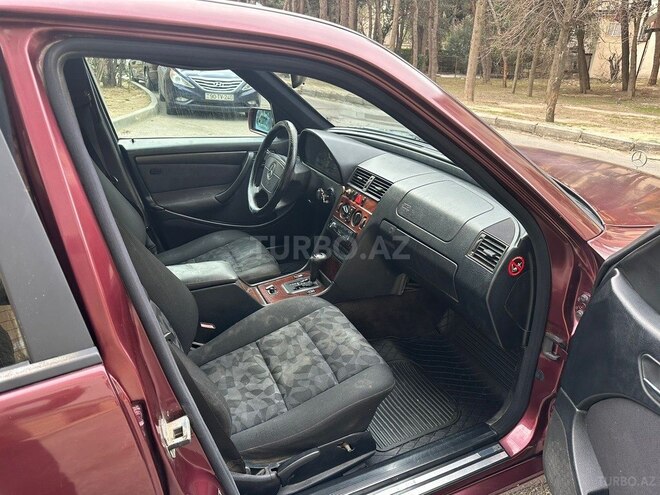 Mercedes C 200 1997, 254,380 km - 2.0 l - Bakı