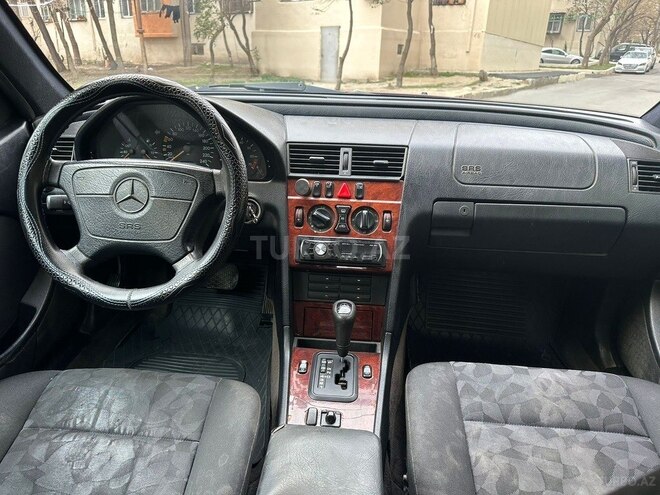 Mercedes C 200 1997, 254,380 km - 2.0 l - Bakı