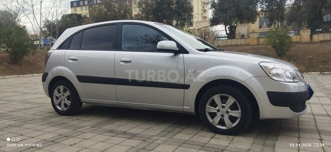 Kia Rio 2006, 382,000 km - 1.5 l - Bakı