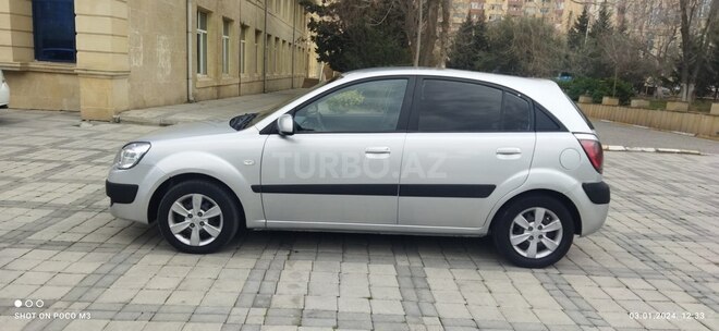 Kia Rio 2006, 382,000 km - 1.5 l - Bakı