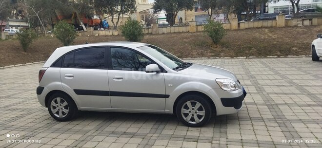 Kia Rio 2006, 382,000 km - 1.5 l - Bakı