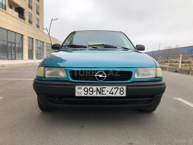 Opel Astra 1994, 400,000 km - 1.6 l - Bakı