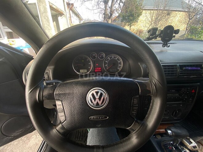 Volkswagen Passat 2002, 265,000 km - 1.8 l - Bakı