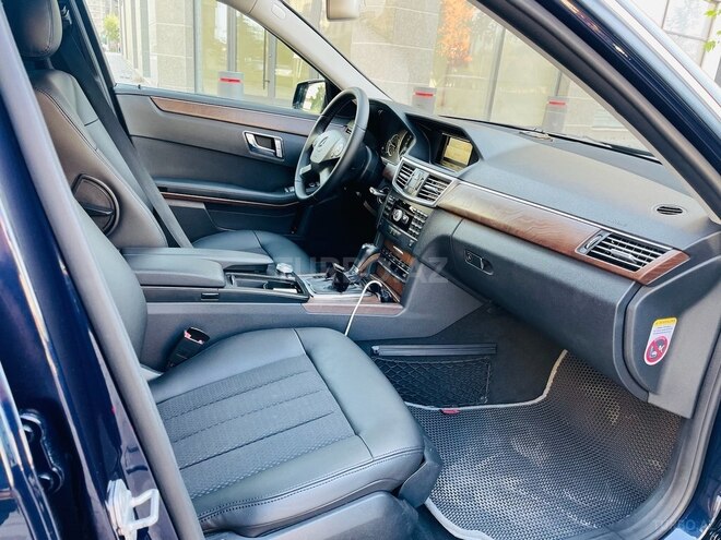 Mercedes E 220 2009, 199,584 km - 2.2 l - Bakı