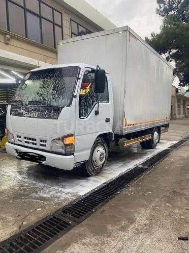 Isuzu NKR 55 E 2012, 100,950 km - 2.8 l - Sumqayıt
