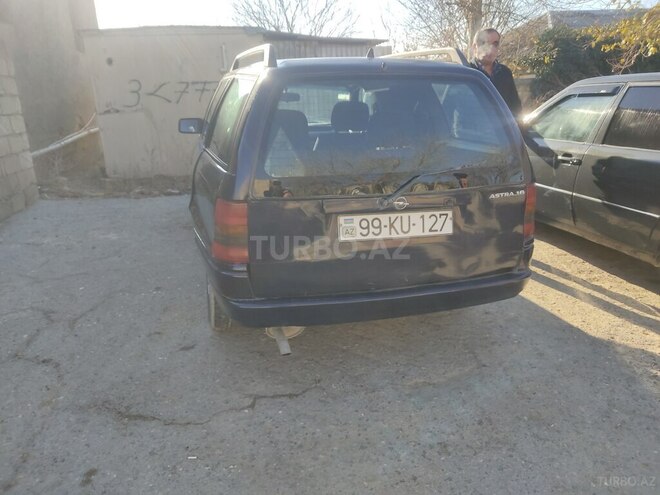 Opel Astra 1994, 284,787 km - 1.6 l - Bakı