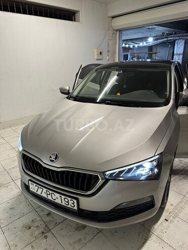 Skoda Rapid 2021, 33,000 km - 1.6 л - Bakı