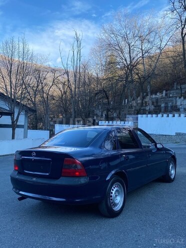 Opel Vectra 1998, 480,000 km - 1.6 l - Bakı