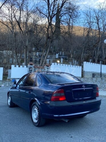 Opel Vectra 1998, 480,000 km - 1.6 l - Bakı