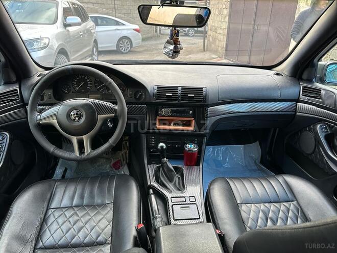 BMW 528 1997, 320,000 km - 2.8 l - Bakı